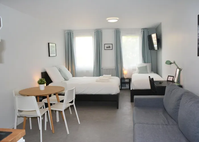 Отель Ramblas Тулуза